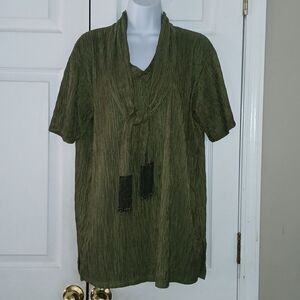 JL J.P.L.A. olive green crinkle blouse with attached tie  Sz NWOT